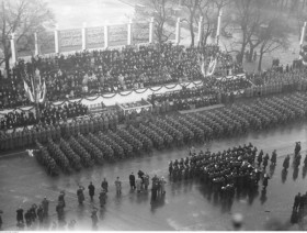 Obchody Święta Niepodległości w Warszawie 1937 r. fot. NAC.