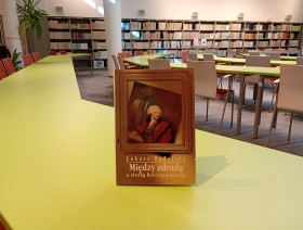 Książka o Fryderyku Moszyńskim ze zbiorów CBS