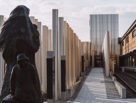 Gmach Muzeum Pamięci Sybiru