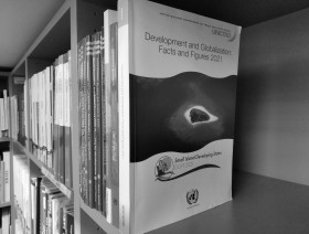 Development and Globalization Facts and Figures 2021 w zbiorach CBS